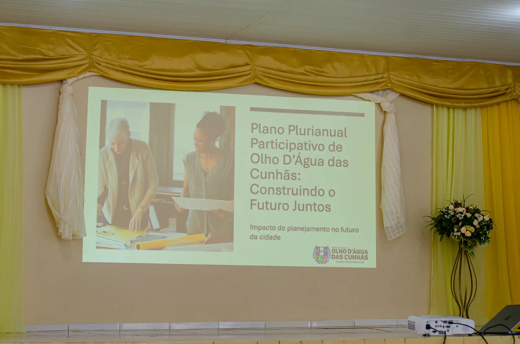 Galeria de imagens - Foto 1 da notícia: Prefeitura realiza audiência pública para elaboração do PPA 2026