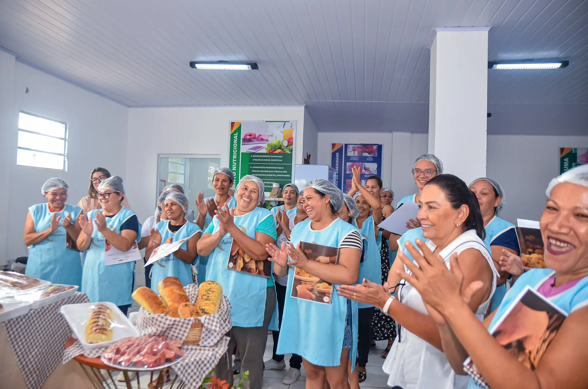 Galeria de imagens - Foto 15 da notícia: Secretaria Municipal de Assistência Social realizou o curso de padaria artesanal