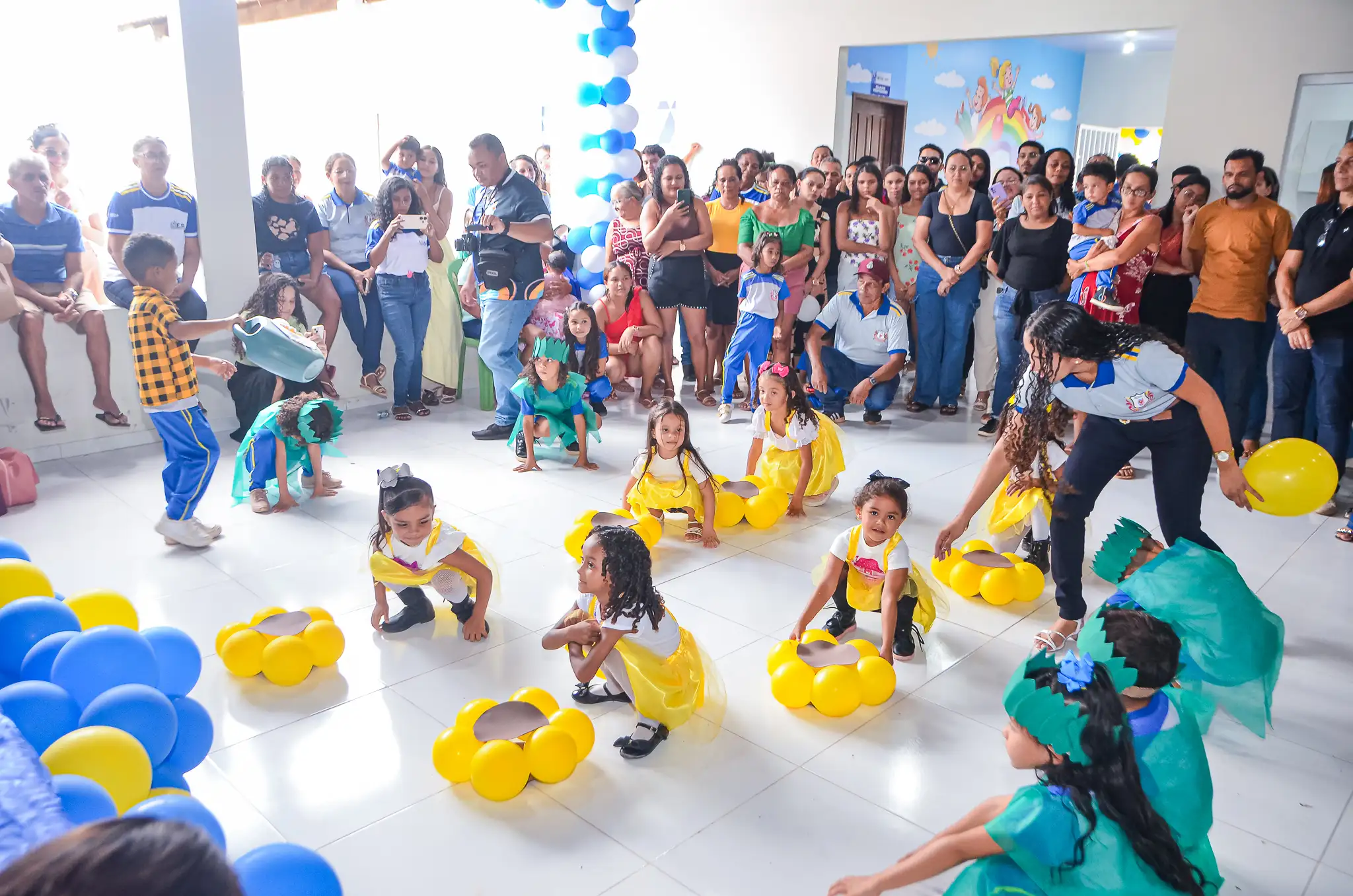 Galeria de imagens - Foto 18 da notícia: A Prefeitura inaugurou a Escola Municipal Raimundo Leal, no Povoado Barraquinha da Linha